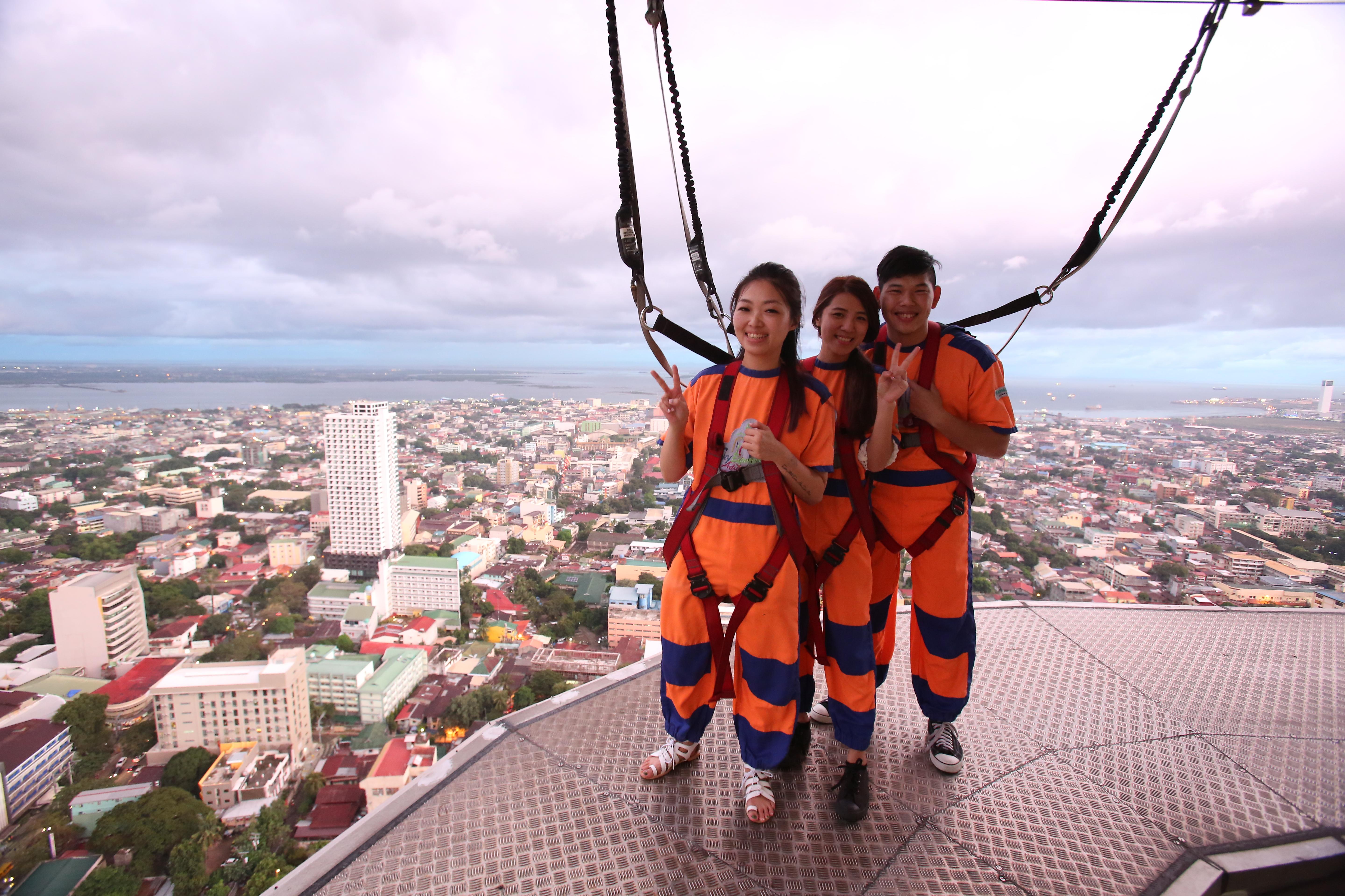 Crown Regency Hotel & Towers Cebu Exterior photo